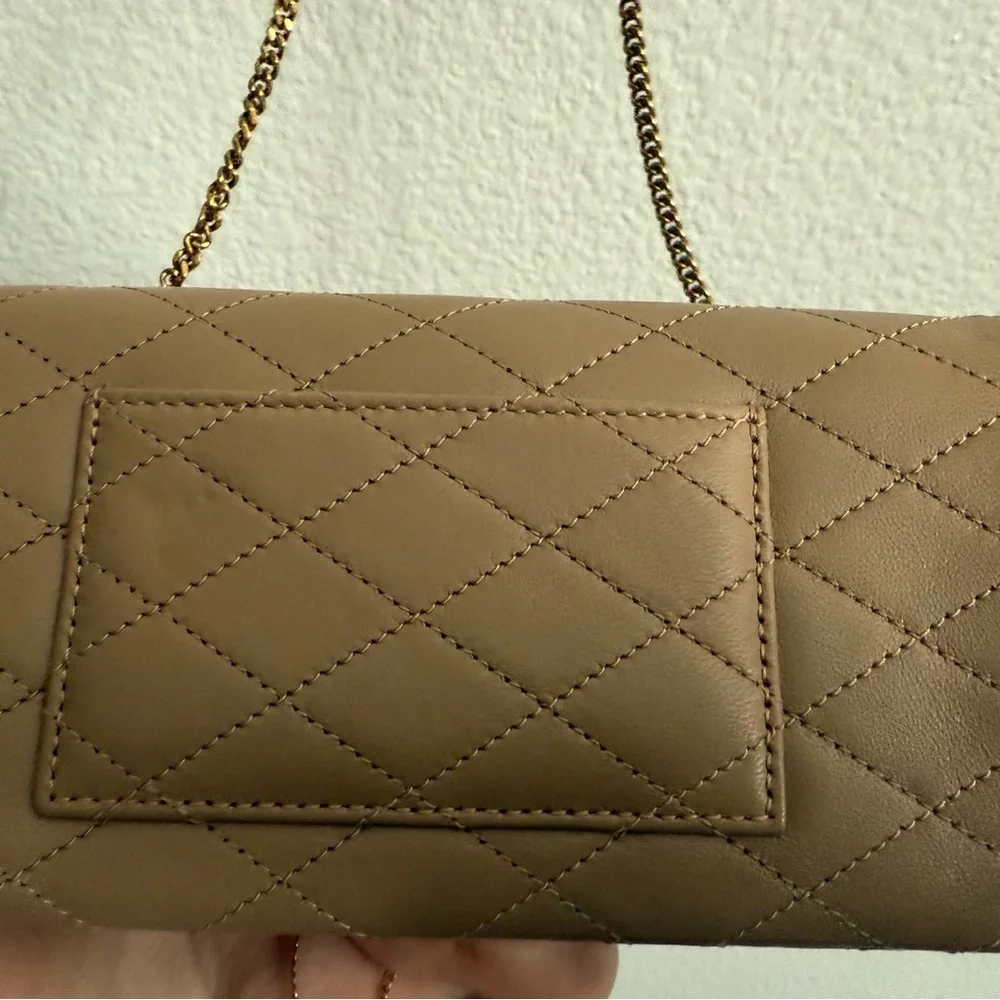 Brand new  Saint Laurent Tan Quilted Crossbody phone Bag - Picture 8 of 10